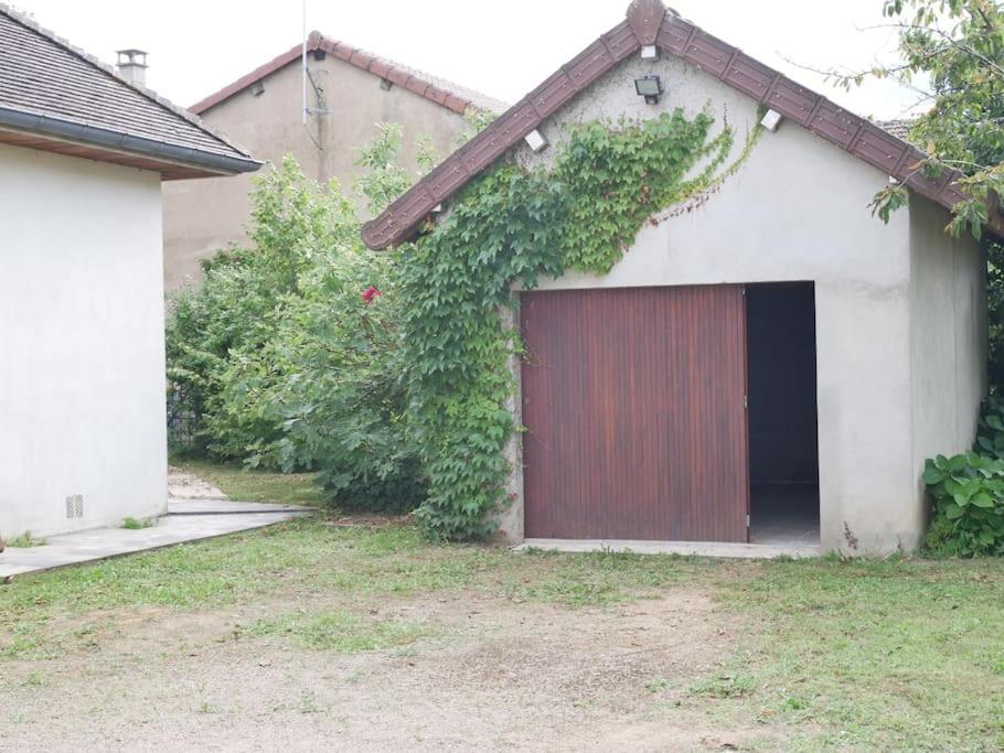 Maison Au Calme Avec Jardin A 5 Min De Tournus Cuisery Exterior foto